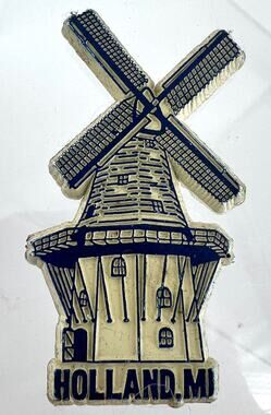 Vintage Holland, Michigan Windmill Travel Souvenir Refrigerator Fridge Magnet